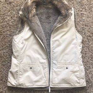 Fur Vest!